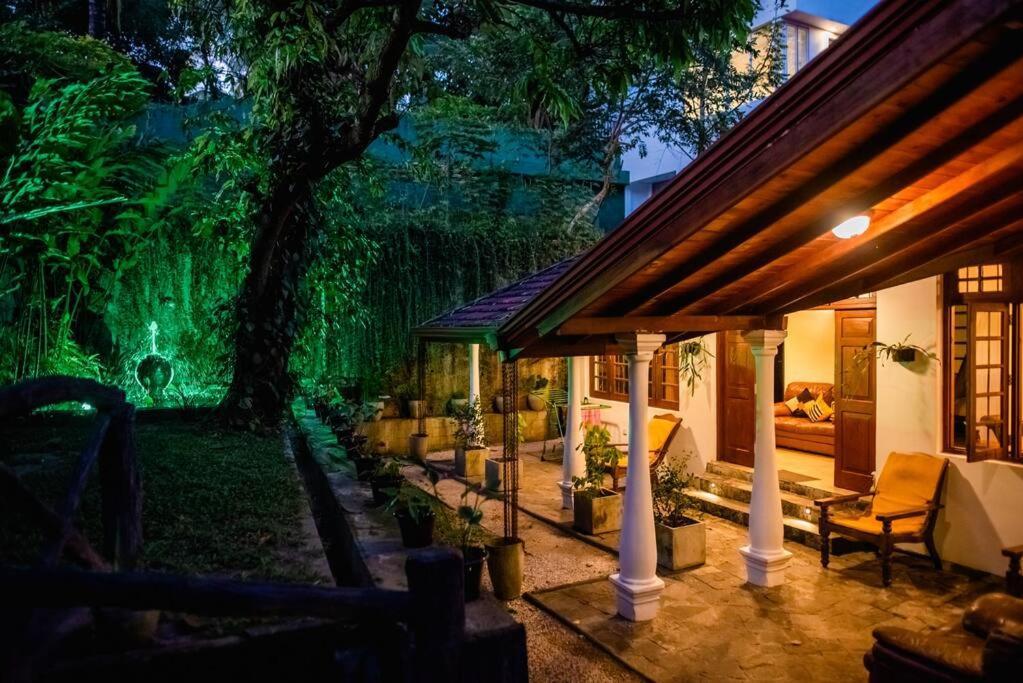 Colonial Residence Kandy Villa Dış mekan fotoğraf